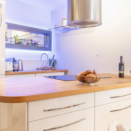 شقة Seeblick-oase Istayunixi Seenaehe-sauna-balkon-netflix-parkplatz أونينغين