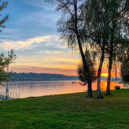 Seeblick-oase Istayunixi Seenaehe-sauna-balkon-netflix-parkplatz *